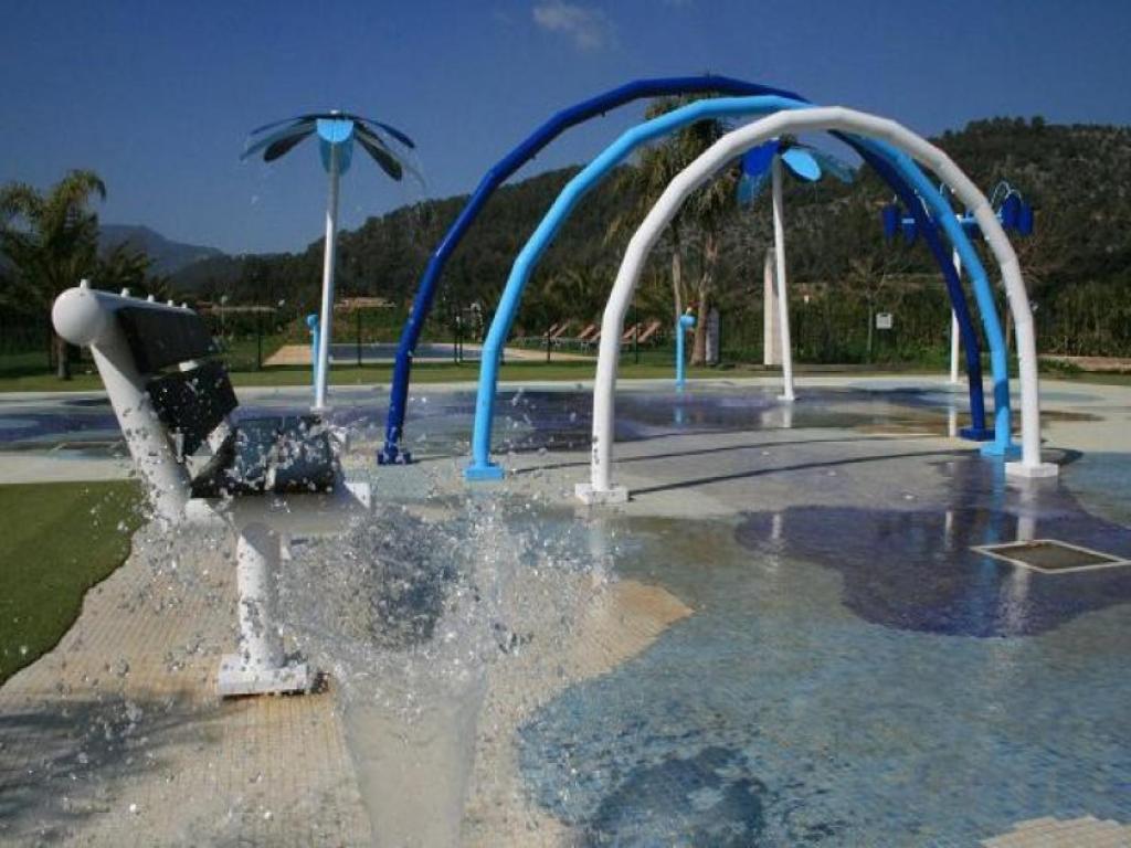 Loftotel Canet Esporles Exterior photo