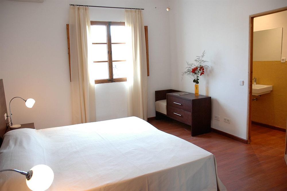 Loftotel Canet Esporles Exterior photo