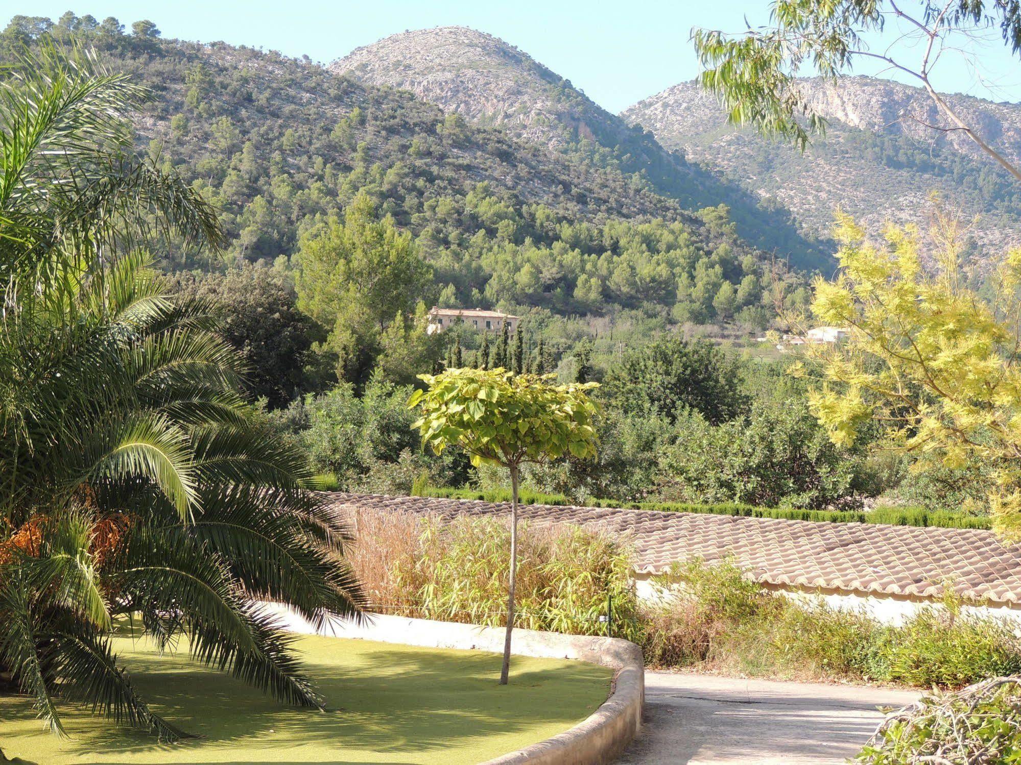 Loftotel Canet Esporles Exterior photo